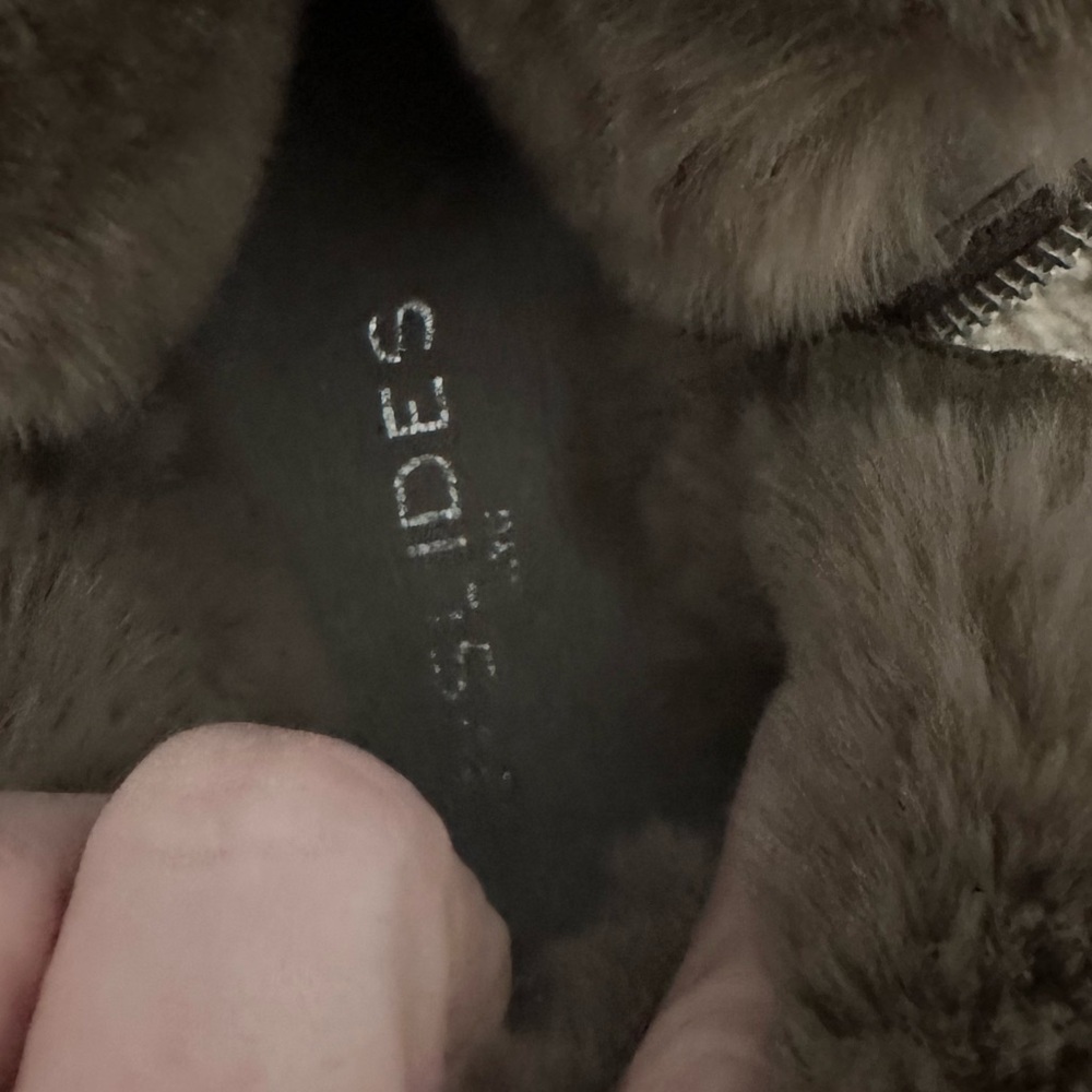 J Slides NYC Henley Waterproof Faux Fur Platform Bootie Boots - Picture 6 of 11